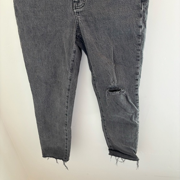 The Perfect Vintage Jean in Cosner Wash: Knee-Rip Edition - Picture 6 of 7